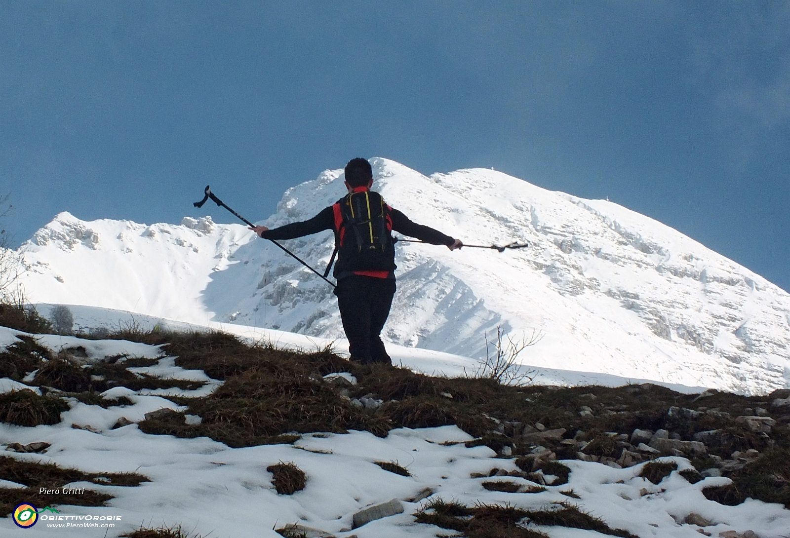 06 L'Arera ben innevato il 2 novembre.JPG